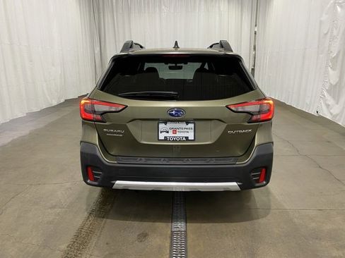 Used 2022 Subaru Outback Limited image 4