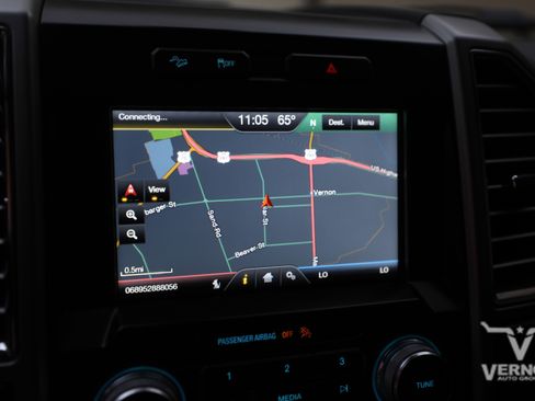 Used 2015 Ford F150 Lariat w/ Equipment Group 502A Luxury image 30