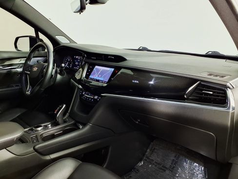 Certified 2020 Cadillac XT6 Sport AWD/4WD image 9