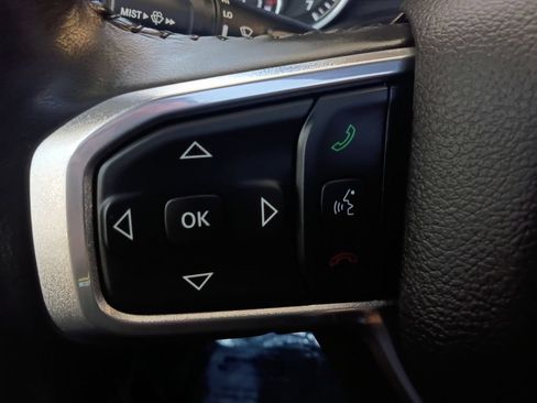 Used 2023 RAM 1500 Laramie AWD/4WD image 11