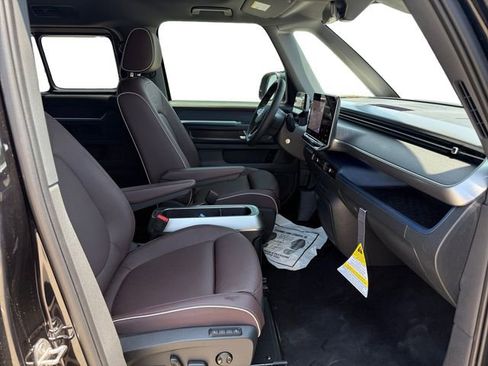 New 2025 Volkswagen ID. Buzz Pro S image 15