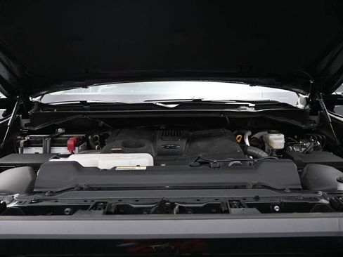 Used 2024 Toyota Tundra Limited w/ TRD Off-Road Package AWD/4WD image 31