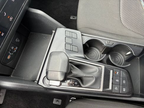 Used 2026 Kia Sportage LX FWD image 36