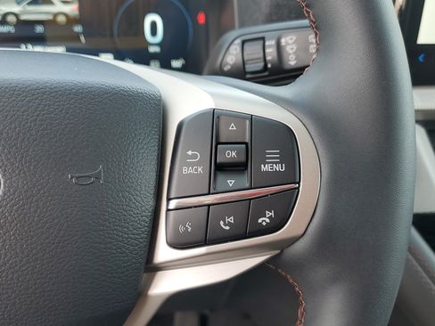 New 2026 Ford Explorer Active w/ Active Comfort Package AWD/4WD image 23