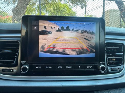 Used 2023 Kia Rio LX image 30