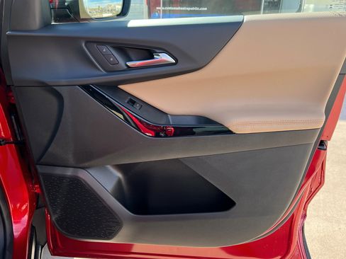 New 2026 Chevrolet Equinox ACTIV image 24