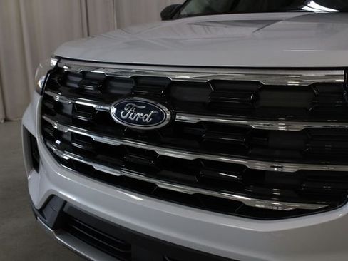 New 2026 Ford Explorer Active w/ Active Comfort Package AWD/4WD image 34