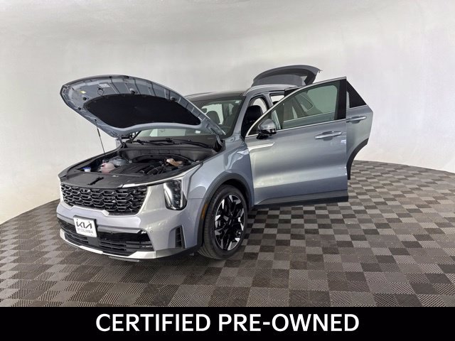 Certified 2025 Kia Sorento SX FWD image 15