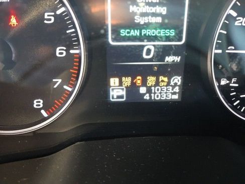 Used 2023 Subaru Outback Limited AWD/4WD image 5