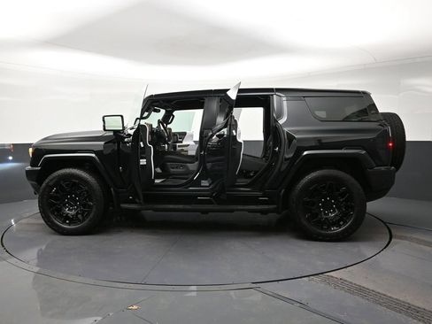 Used 2025 GMC Hummer EV 2X AWD/4WD image 33