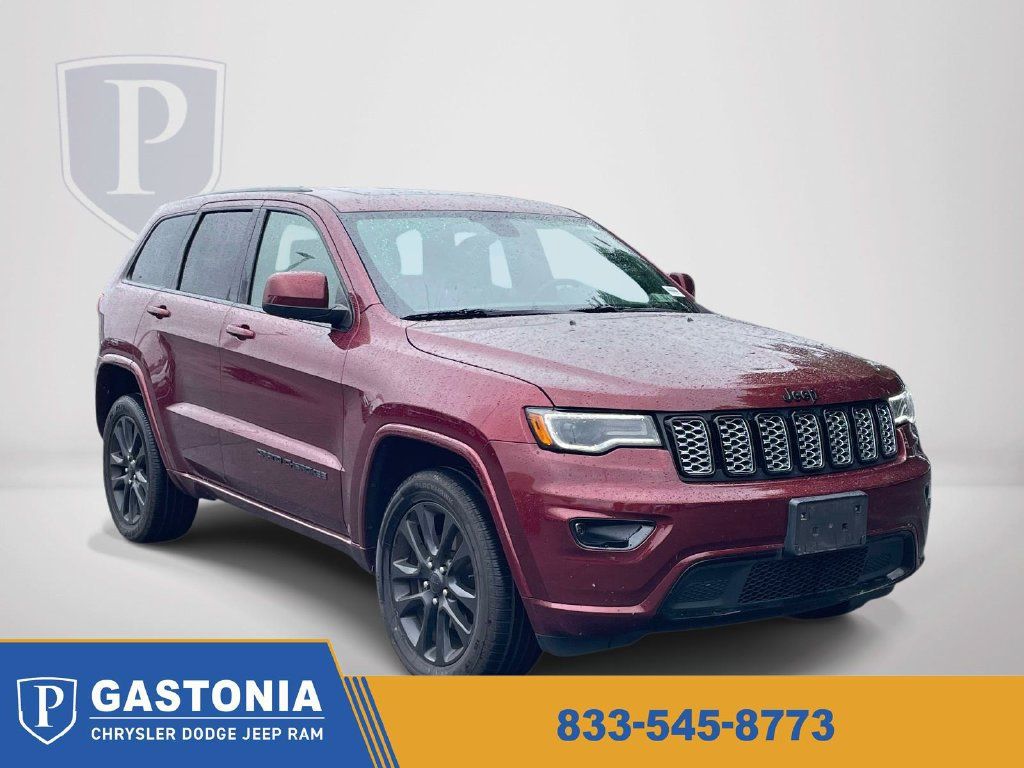 Certified 2020 Jeep Grand Cherokee Altitude AWD/4WD image 1