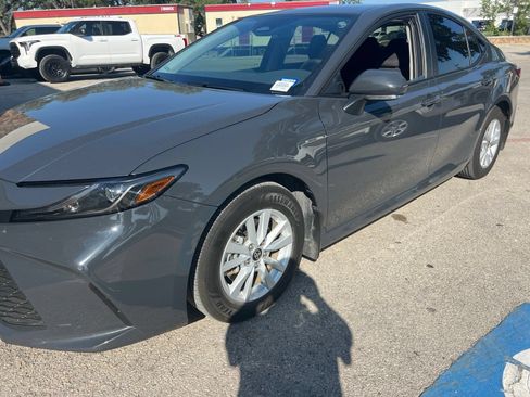 Used 2026 Toyota Camry LE w/ Convenience Package FWD image 6