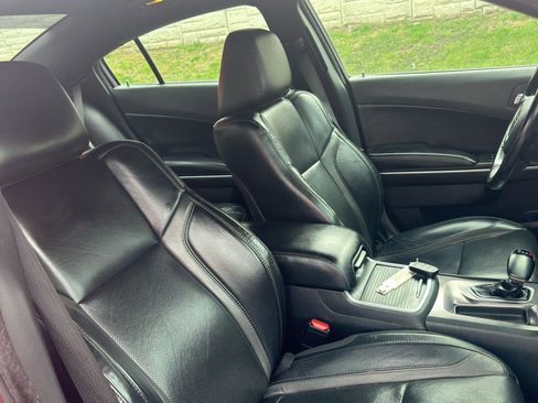 Used 2021 Dodge Charger SXT w/ Leather Interior Group image 32