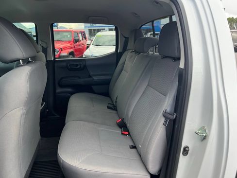 Used 2019 Toyota Tacoma SR w/ SR Convenience Package RWD image 24