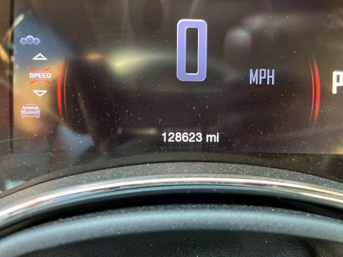 Used 2017 Dodge Durango GT w/ Nav & Power Liftgate Group RWD image 13