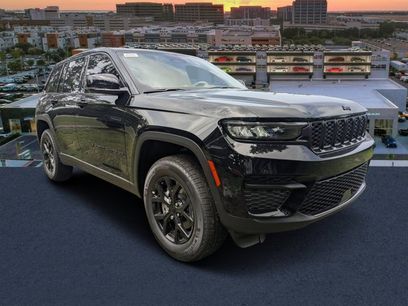 New 2025 Jeep Grand Cherokee Altitude