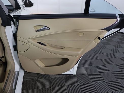 Used 2007 Mercedes-Benz CLS 550 image 23