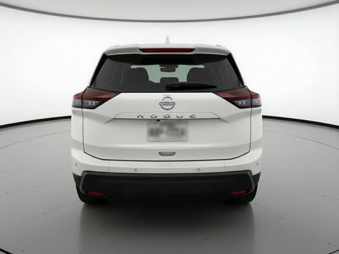Used 2025 Nissan Rogue SV image 7
