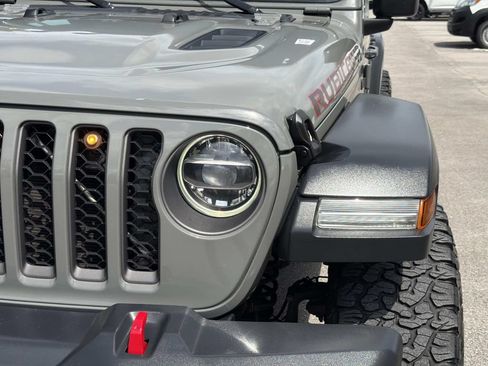 Used 2021 Jeep Gladiator Rubicon w/ LED Lighting Group AWD/4WD image 10