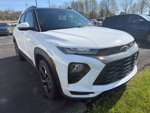 Used 2023 Chevrolet TrailBlazer RS image 1