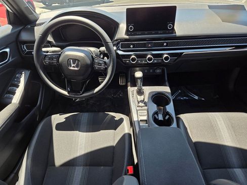 Used 2025 Honda Civic Sport Touring image 8