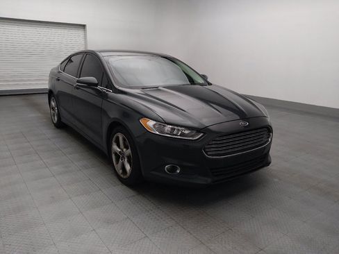 Used 2015 Ford Fusion SE w/ Equipment Group 201A FWD image 14