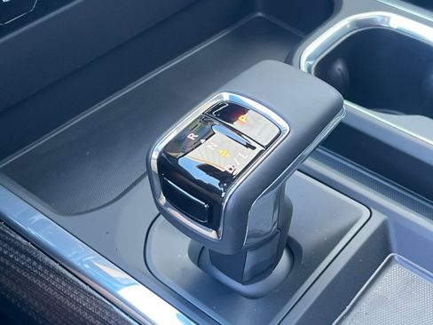 New 2026 Chevrolet Silverado 1500 LT Trail Boss w/ Convenience Package II image 18