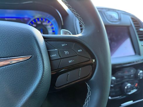 Used 2022 Chrysler 300 S image 15