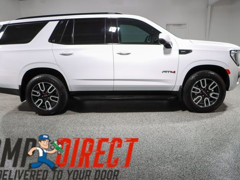 Used 2024 GMC Yukon AT4 AWD/4WD image 6