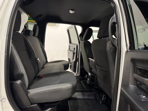 Used 2021 RAM 5500 Tradesman w/ Towing Technology Group image 15