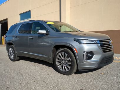 Used 2023 Chevrolet Traverse Premier