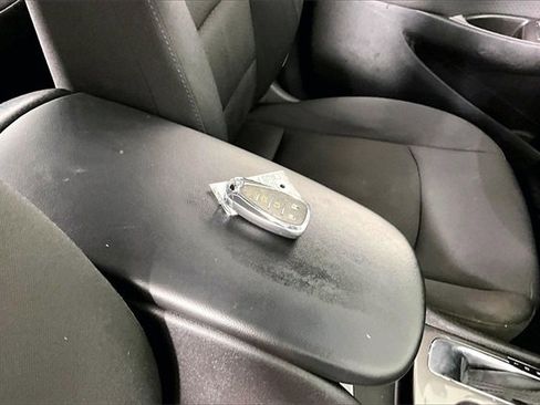 Used 2017 Chevrolet Malibu LS w/ LPO, Convenience Package 2 image 30