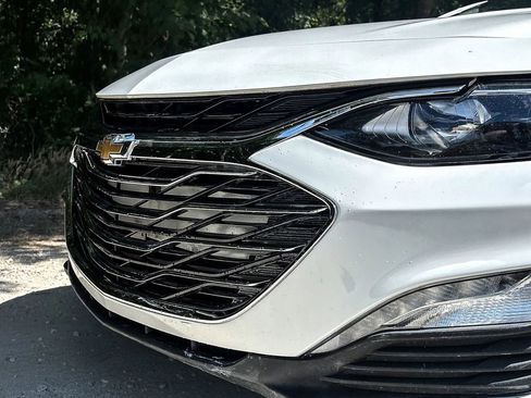 Used 2020 Chevrolet Malibu LT FWD image 9