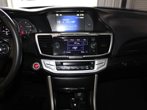 Used 2015 Honda Accord EX-L image 14