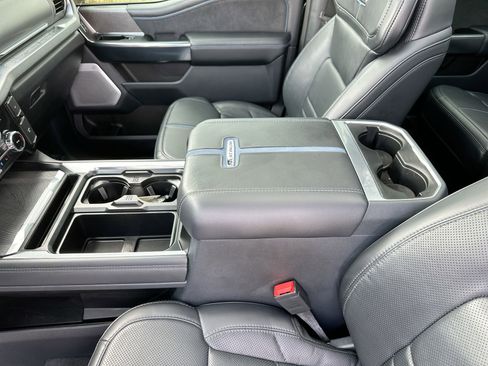 Used 2025 Ford F350 Platinum AWD/4WD image 21
