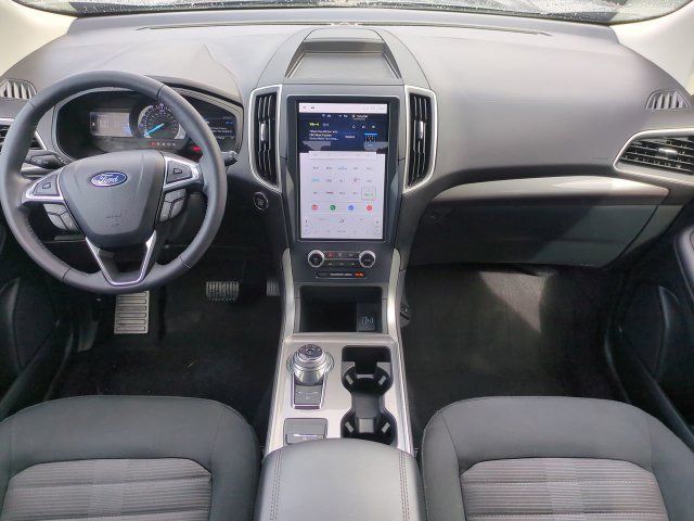 Used 2024 Ford Edge SEL AWD/4WD image 15