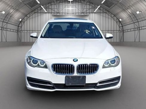 Used 2014 BMW 528i xDrive Sedan AWD/4WD image 3