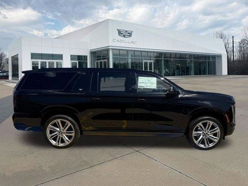 New 2026 Cadillac Escalade ESV Sport w/ Touring Package AWD/4WD image 2