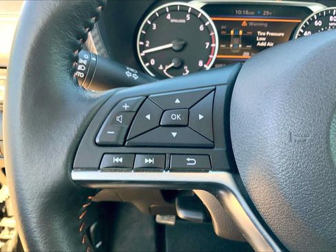 Certified 2024 Nissan Sentra SR FWD image 20
