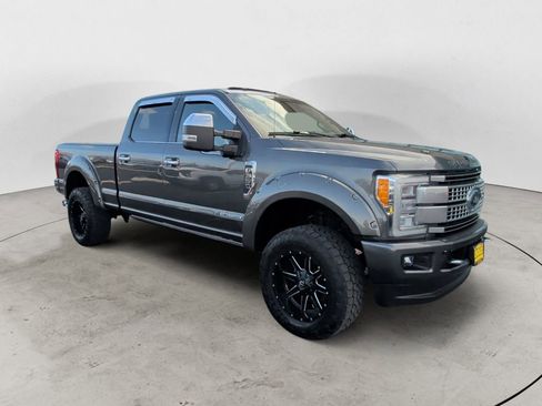 Used 2018 Ford F350 Platinum w/ Platinum Ultimate Package image 7