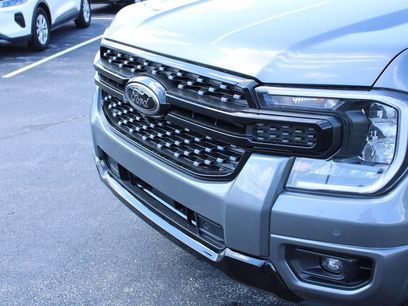 New 2026 Ford Ranger Lariat w/ Black Appearance Package