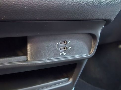 New 2026 Chrysler Voyager LX image 25