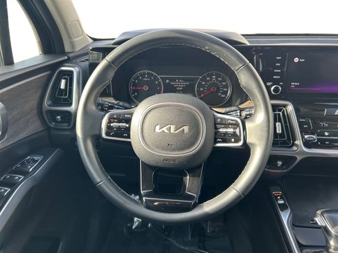 Used 2022 Kia Sorento X-Line EX image 3