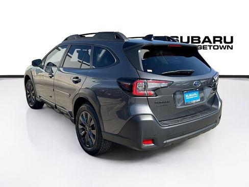 Certified 2025 Subaru Outback Onyx Edition image 7