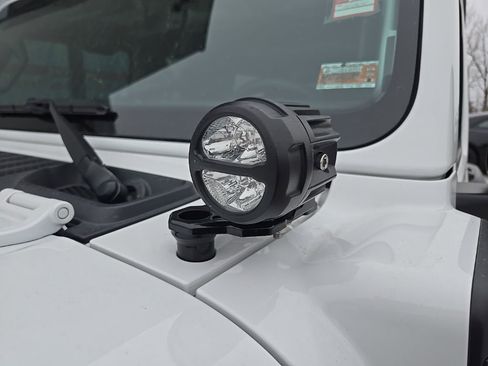Used 2023 Jeep Wrangler Unlimited AWD/4WD image 19