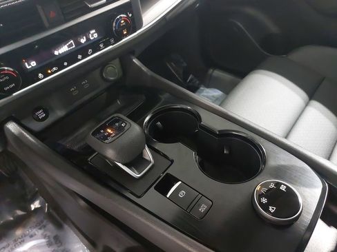 Certified 2025 Nissan Rogue SV w/ SV Premium Package image 25