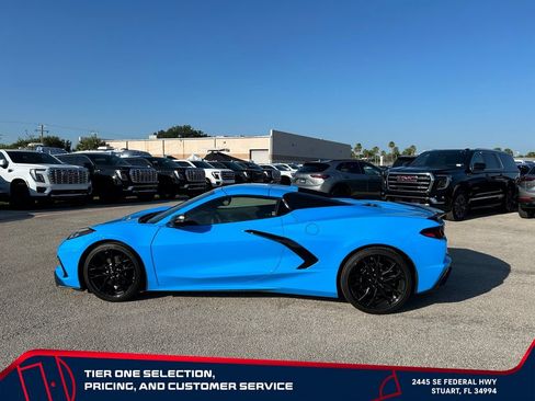 Used 2025 Chevrolet Corvette Stingray Convertible w/ 1LT RWD image 8
