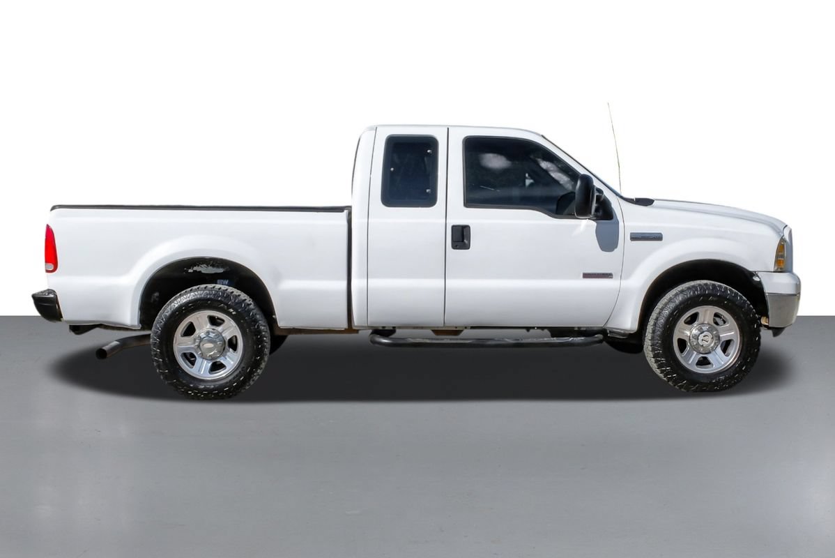 Used 2005 Ford F250 XL AWD/4WD image 5