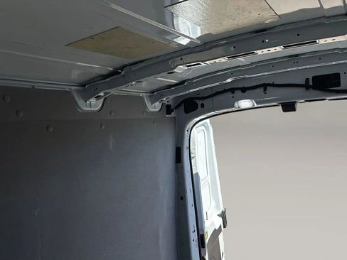 Used 2020 Ford Transit 250 Medium Roof RWD image 30