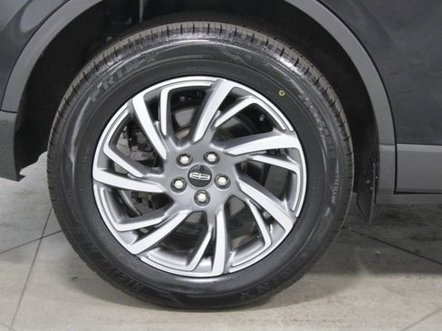 Used 2024 Lincoln Corsair AWD image 12
